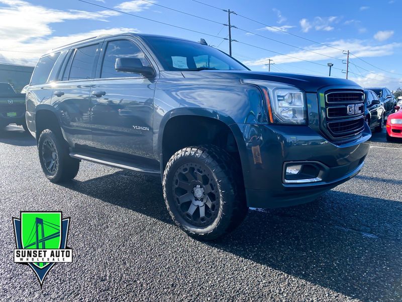 2019 GMC Yukon SLT Upper Image 1