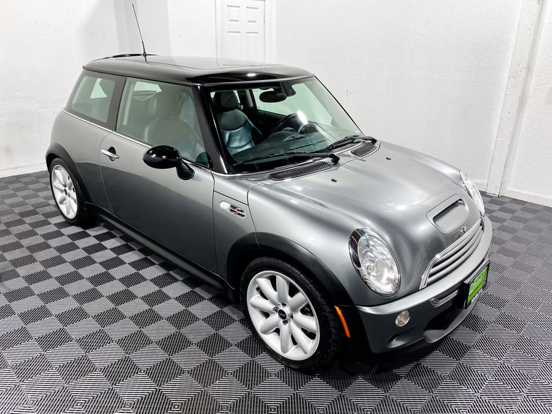 2004 MINI Cooper S Upper Image 2