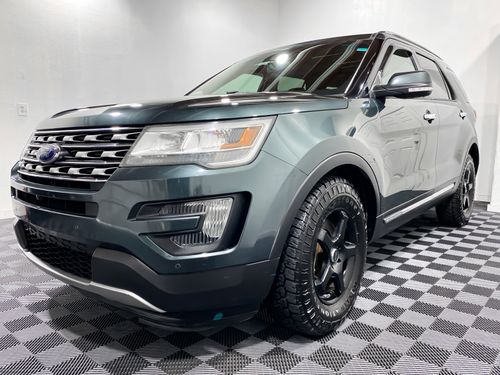 2016 Ford Explorer Limited Lower Image 3
