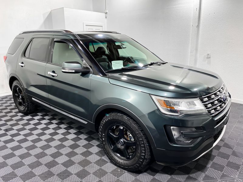 2016 Ford Explorer Limited Upper Image 2