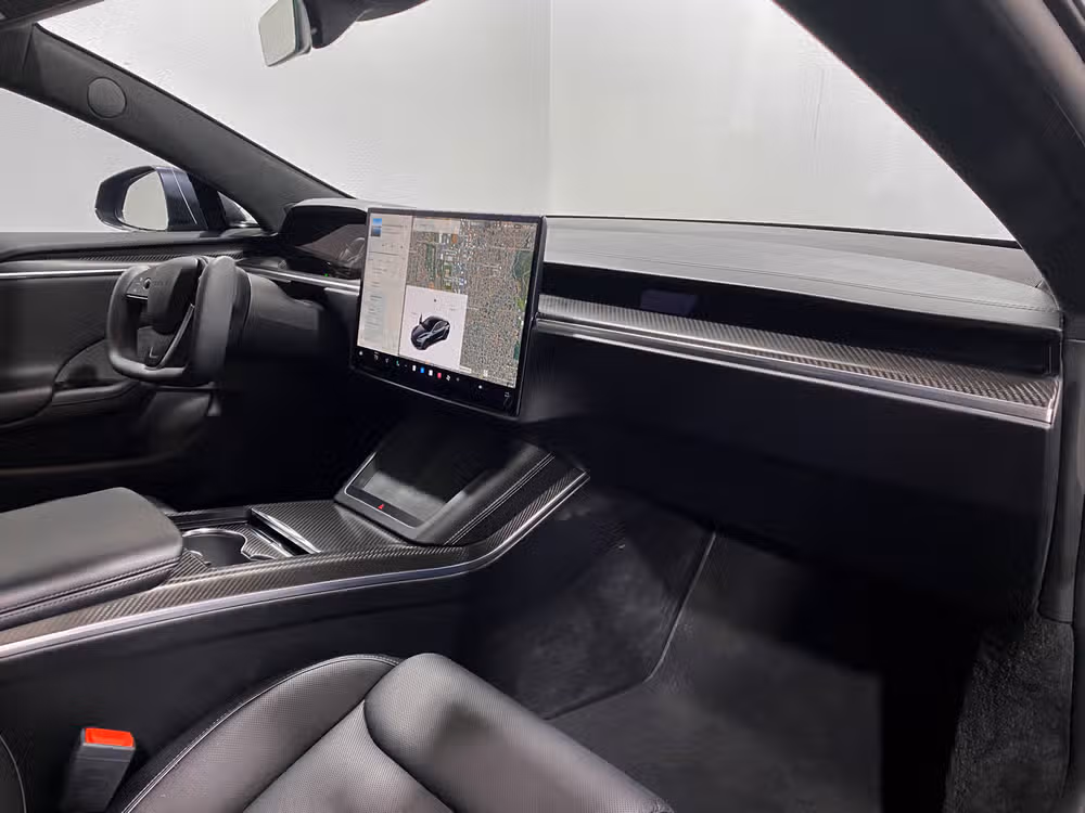2021 Tesla Model S Plaid Image 31