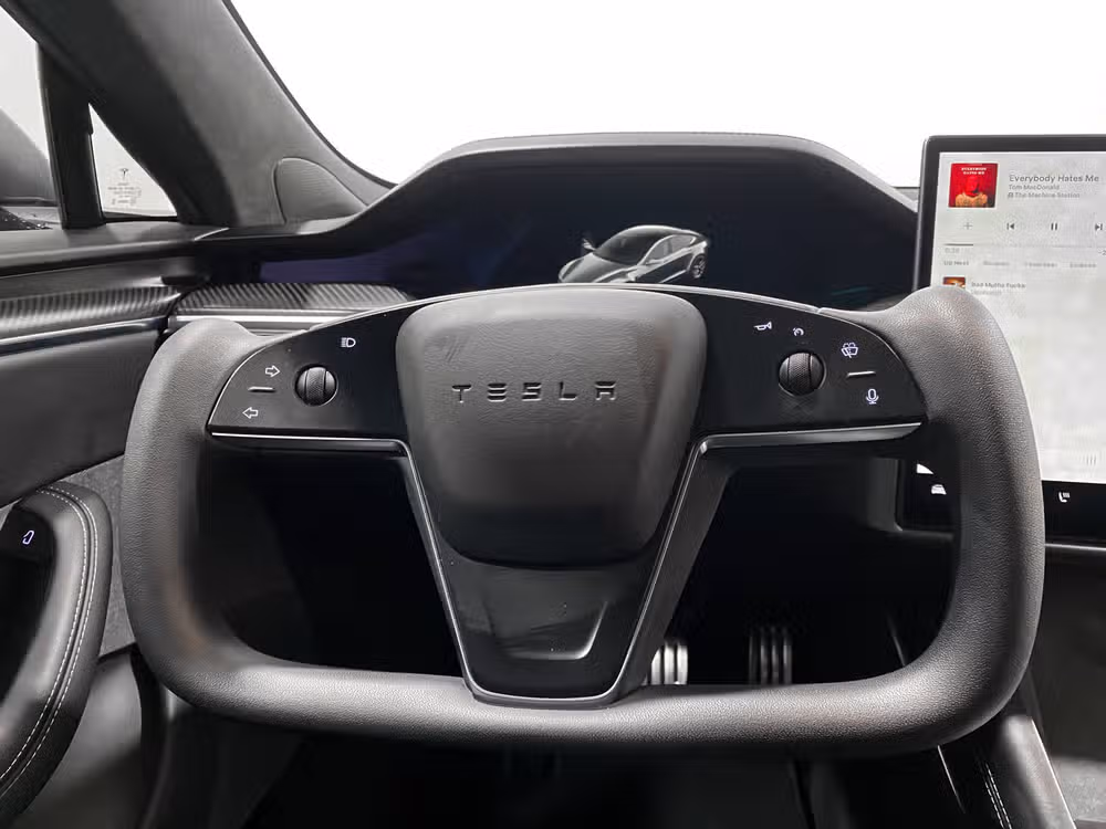2021 Tesla Model S Plaid Image 35