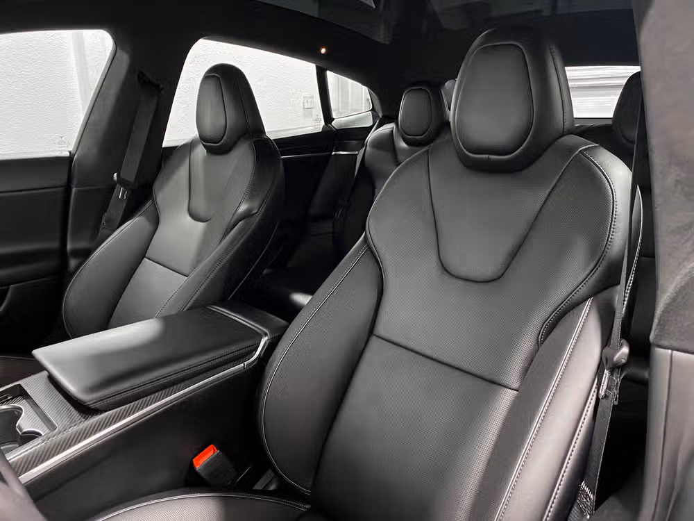 2021 Tesla Model S Plaid Image 16