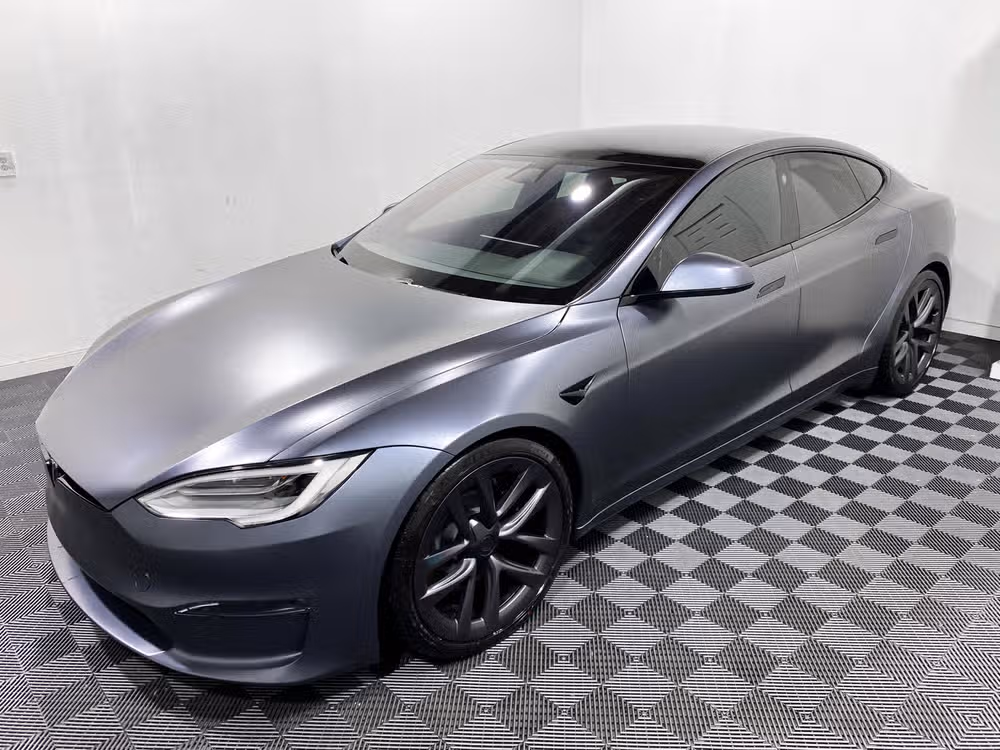 2021 Tesla Model S Plaid Image 7