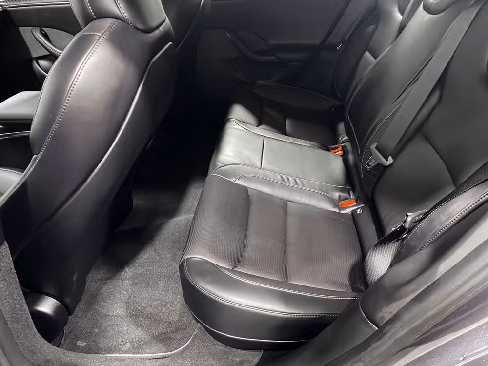 2021 Tesla Model S Plaid Image 21