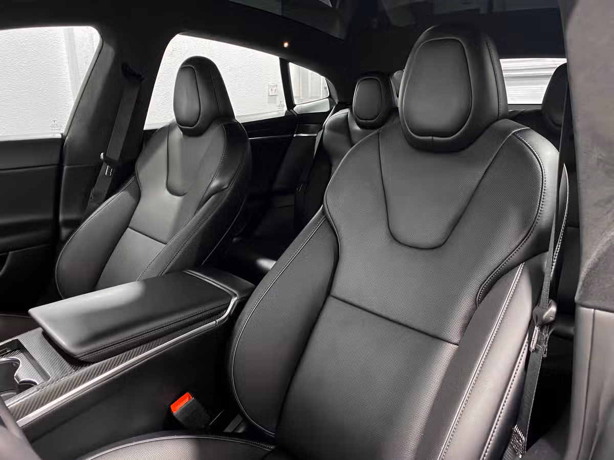 2021 Tesla Model S Plaid Image 16