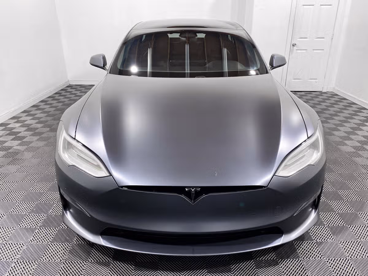 2021 Tesla Model S Plaid Image 5