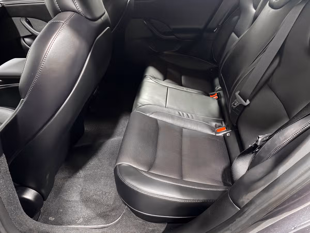 2021 Tesla Model S Plaid Image 21
