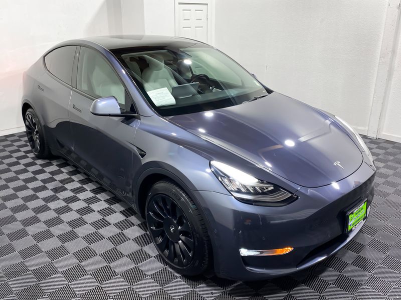 2021 Tesla Model Y Long Range Upper Image 2