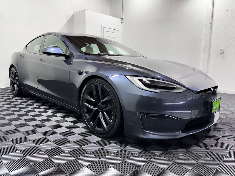 2021 Tesla Model S Plaid Upper Image 2