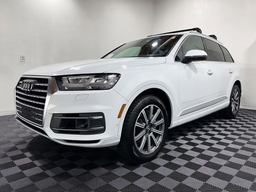 2019 Audi Q7 Premium Plus Lower Image 3