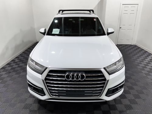 2019 Audi Q7 Premium Plus Lower Image 2