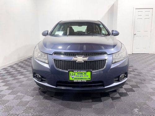 2013 Chevrolet Cruze ECO Auto Lower Image 2