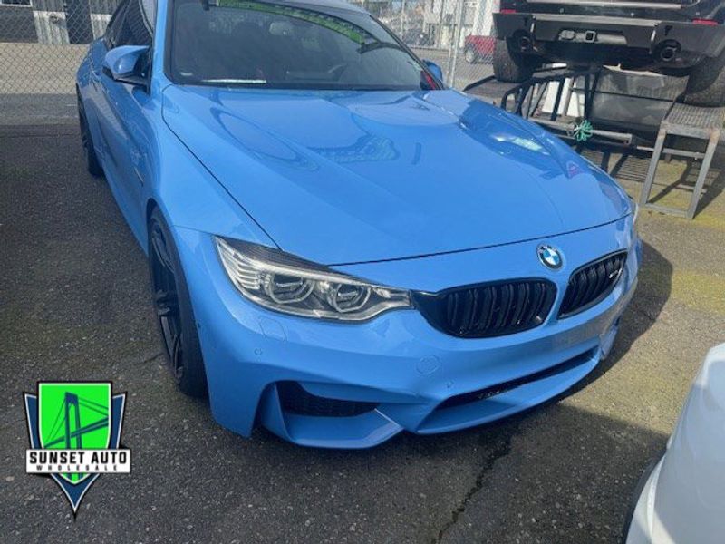 2015 BMW M4 Base Upper Image 1