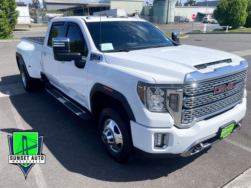 2020 GMC Sierra 3500HD Denali long bed dually Crew Cab Upper Image 1