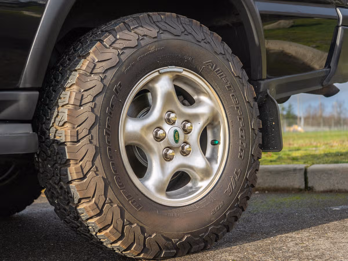 1999 Land Rover Discovery Series II Image 13
