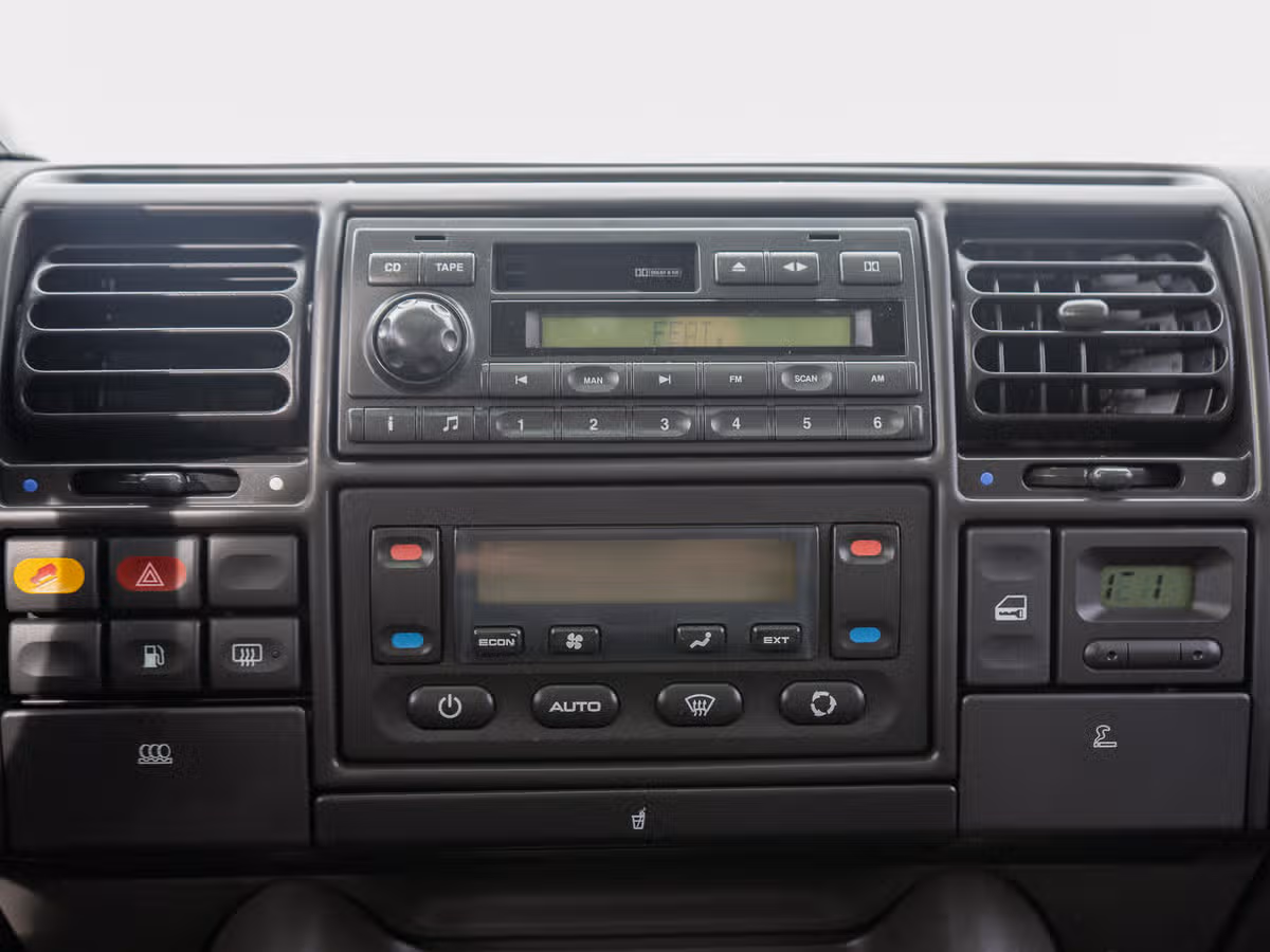 1999 Land Rover Discovery Series II Image 51