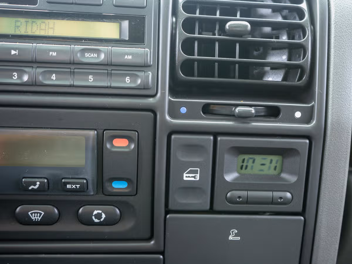 1999 Land Rover Discovery Series II Image 64