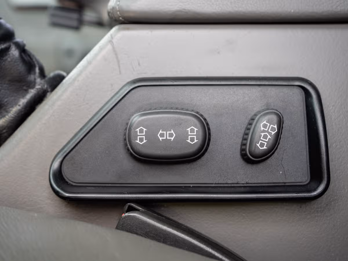 1999 Land Rover Discovery Series II Image 67