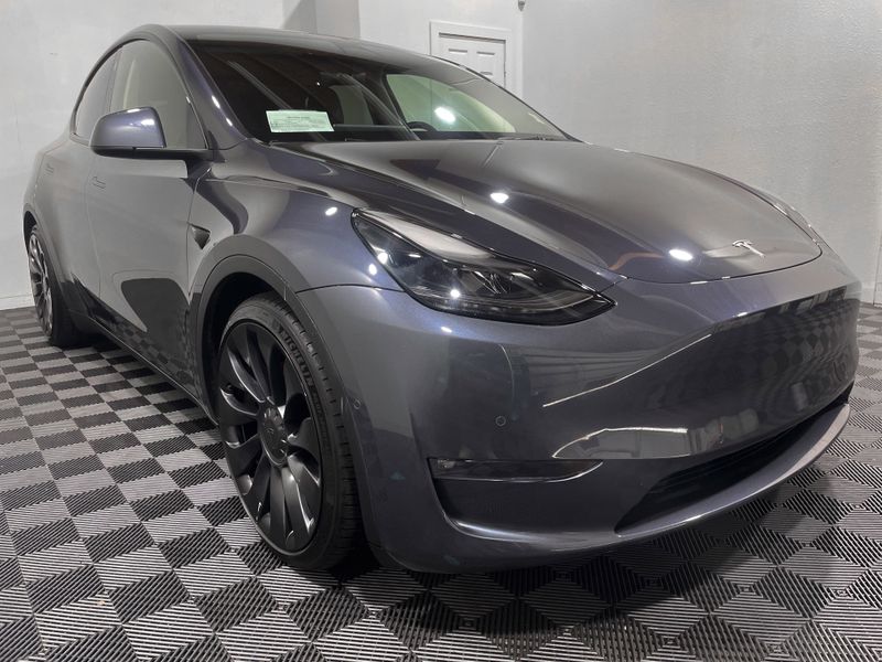 2022 Tesla Model Y Performance photo 2
