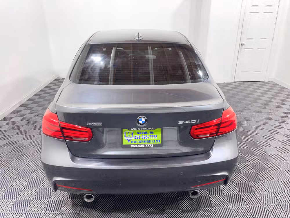 2018 BMW 3 Series 340i xDrive Image 10