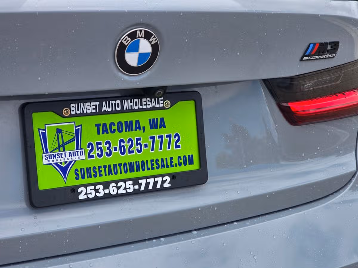 2021 BMW M3 Competition Image 17