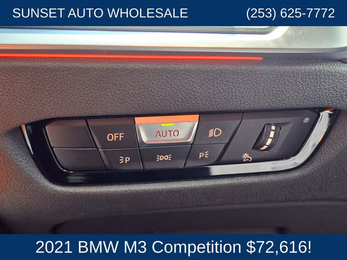 2021 BMW M3 Competition Image 33