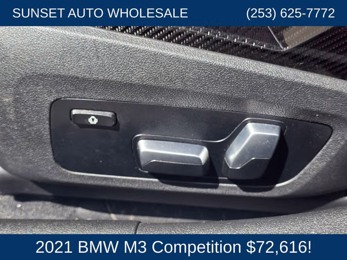 2021 BMW M3 Competition Image 32