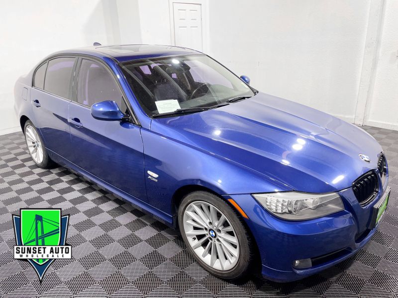 2010 BMW 3 Series 328i xDrive Upper Image 1