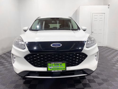 2021 Ford Escape Hybrid Titanium Lower Image 2