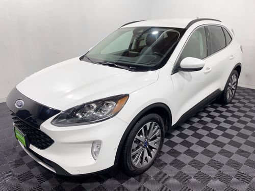 2021 Ford Escape Hybrid Titanium Lower Image 3