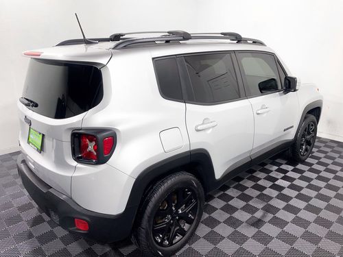 2018 Jeep Renegade Altitude Lower Image 2