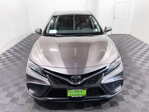 2022 Toyota Camry SE Lower Image 1
