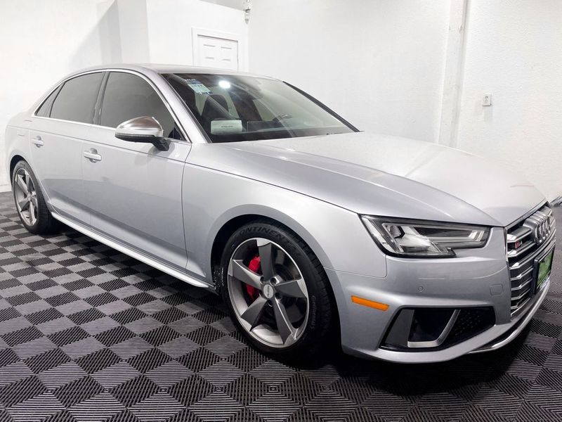 2019 Audi S4 3.0T quattro Prestige Upper Image 2