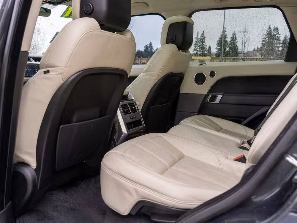 2021 Land Rover Range Rover Sport P525 HSE Dynamic Image 17