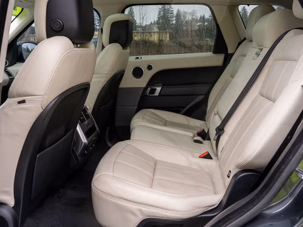 2021 Land Rover Range Rover Sport P525 HSE Dynamic Image 12