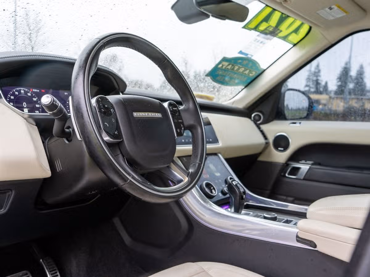 2021 Land Rover Range Rover Sport P525 HSE Dynamic Image 8