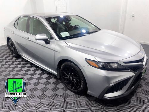9576 - 2022 Toyota Camry SE