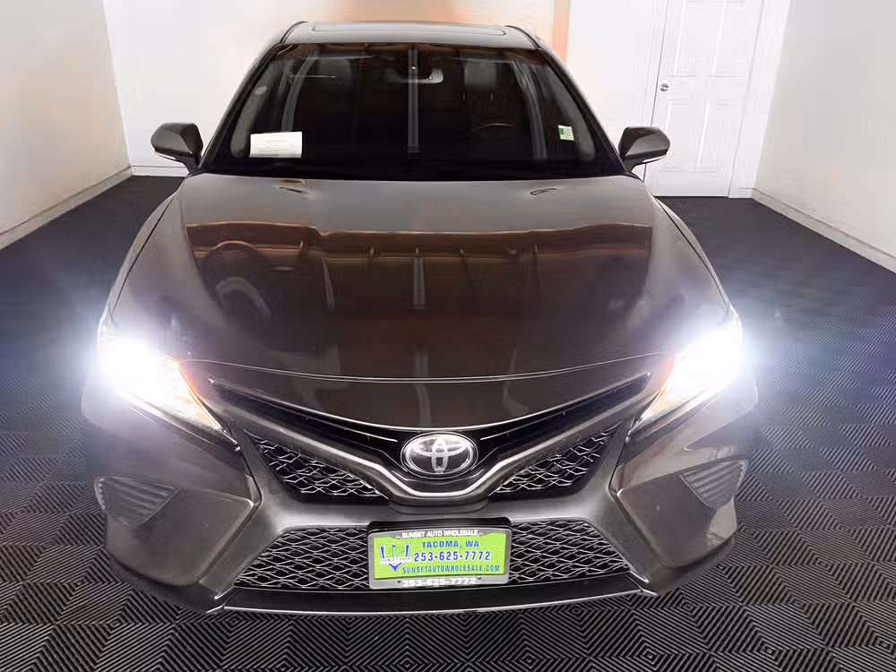 2019 Toyota Camry SE Image 30