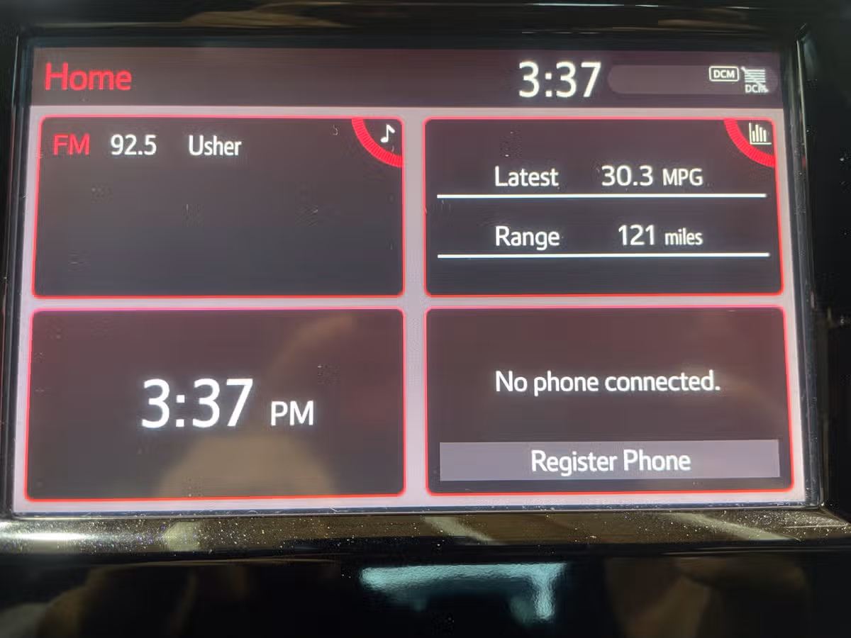 2019 Toyota Camry SE Image 18