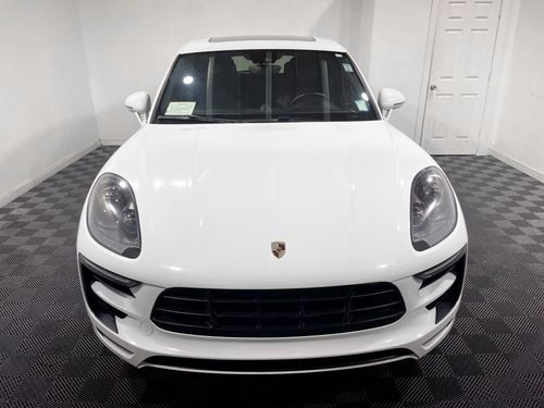 2017 Porsche Macan GTS Lower Image 1