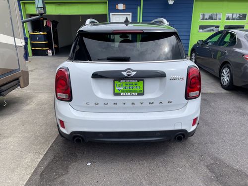 2017 MINI Countryman Cooper S Crossover Lower Image 3