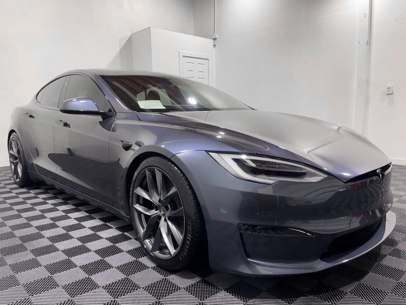 2021 Tesla Model S Plaid photo 2