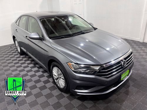 9601 - 2019 Volkswagen Jetta S