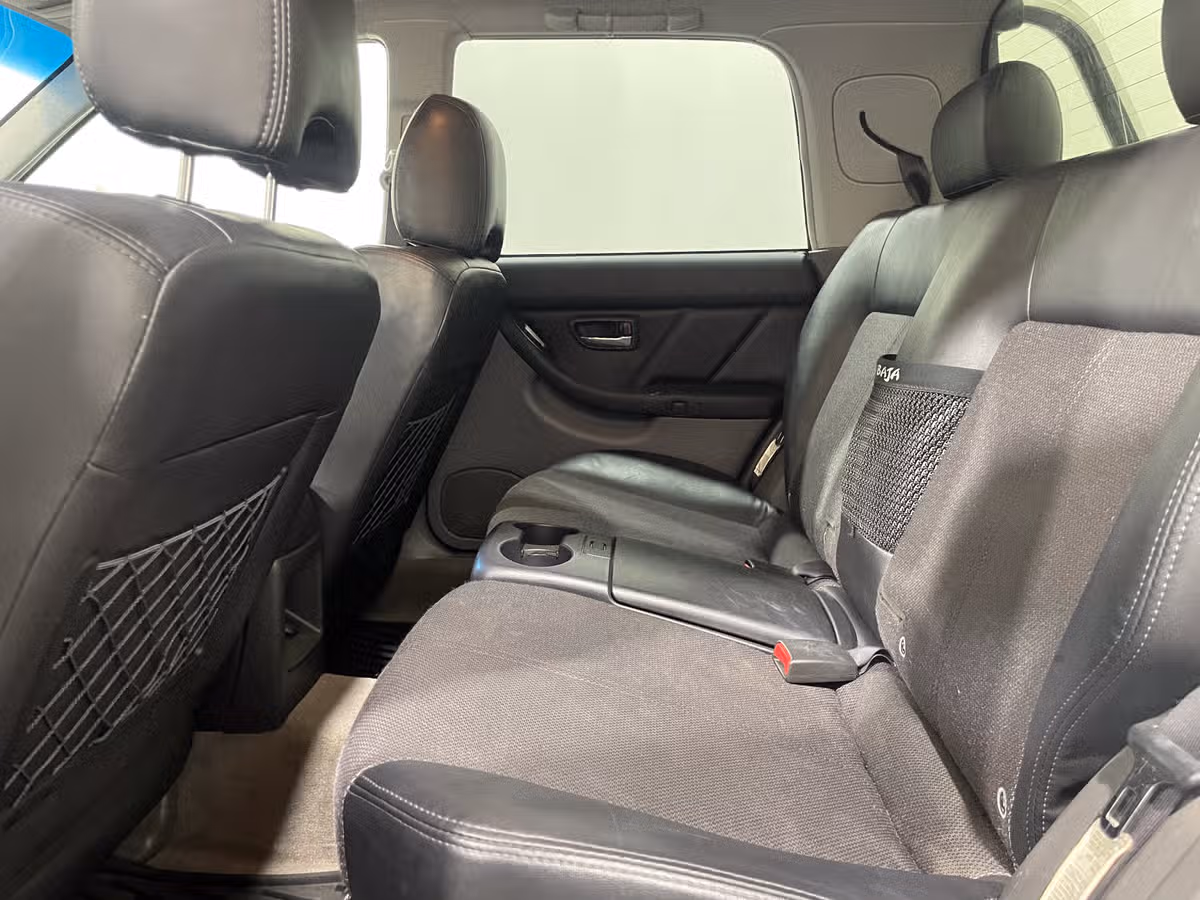 2005 Subaru Baja Turbo Crew Cab Image 28
