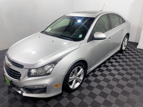2016 Chevrolet Cruze Limited 2LT Auto Lower Image 3