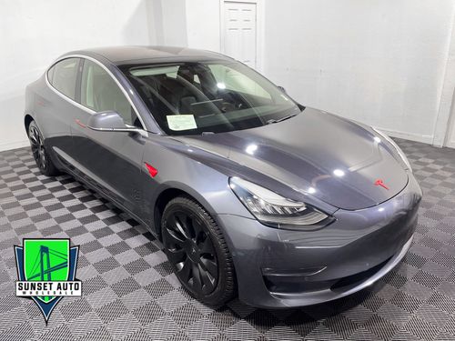 9554 - 2018 Tesla Model 3 Long Range