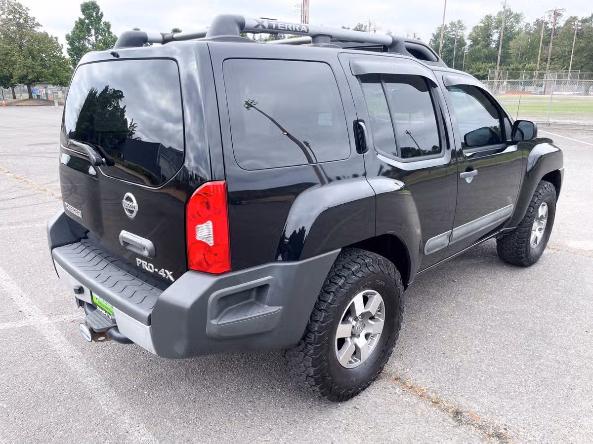 2011 Nissan Xterra Pro-4X Image 12