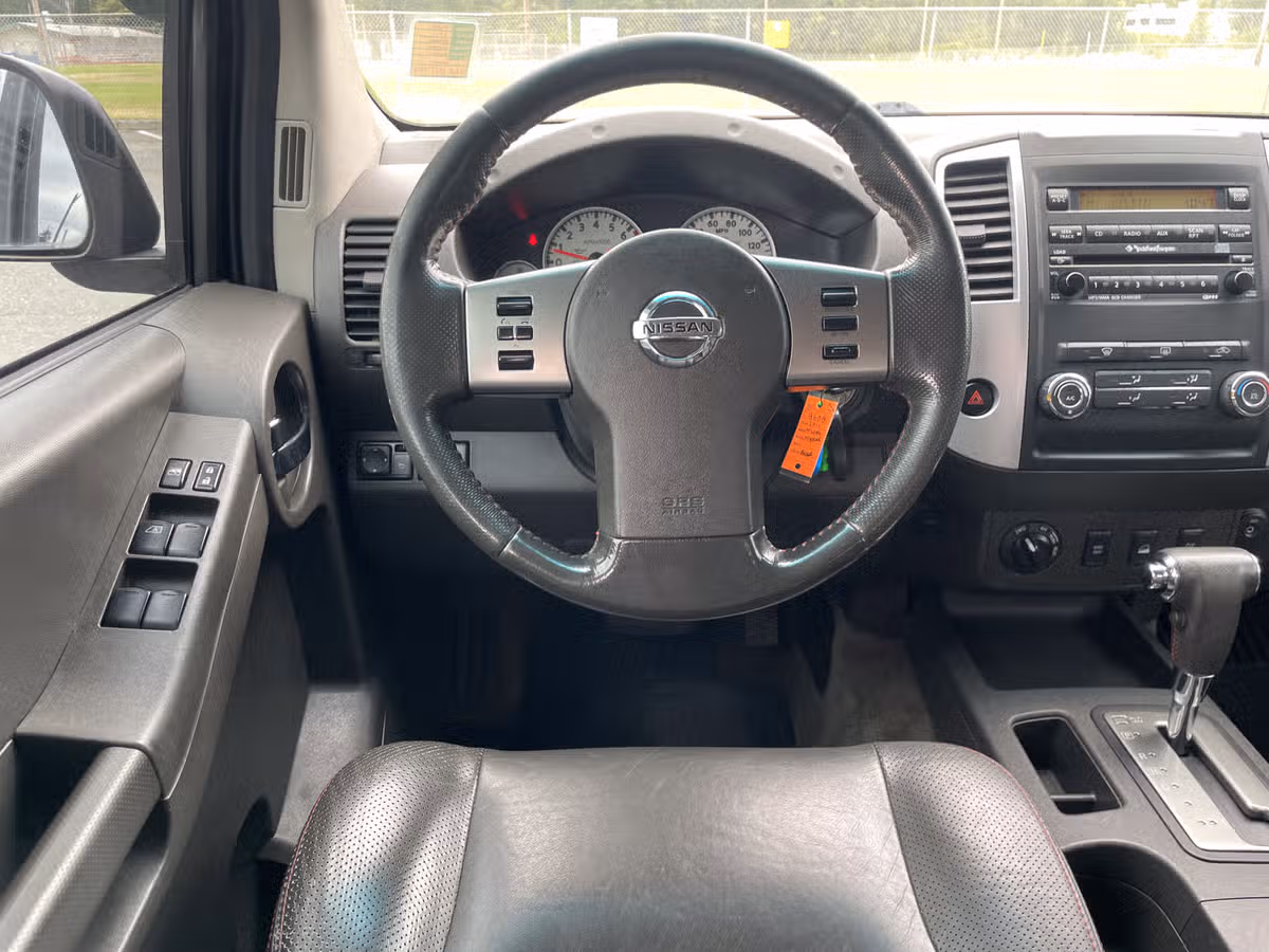 2011 Nissan Xterra Pro-4X Image 17