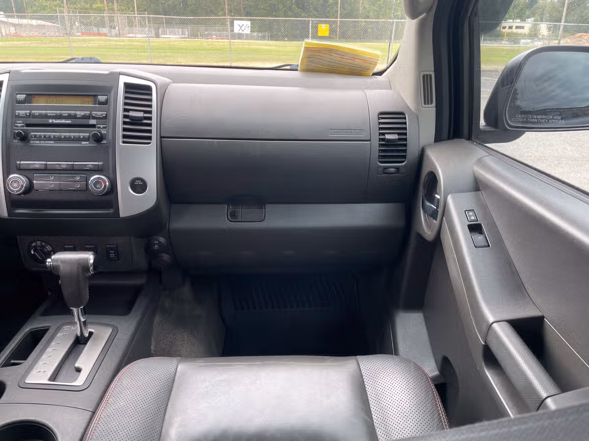 2011 Nissan Xterra Pro-4X Image 19